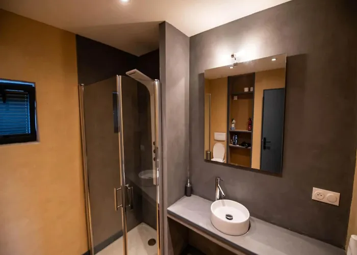 Mountain-view Eco-friendly * Marcoux (Alpes-de-Haute-Provence)